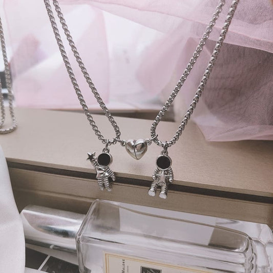 Collier d’amitié avec pendentif magnétique astronaute - Collier