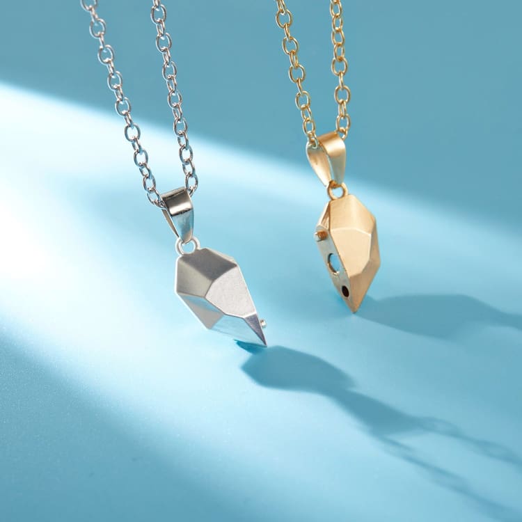 Collier de l’amitié ’ l’attraction ’