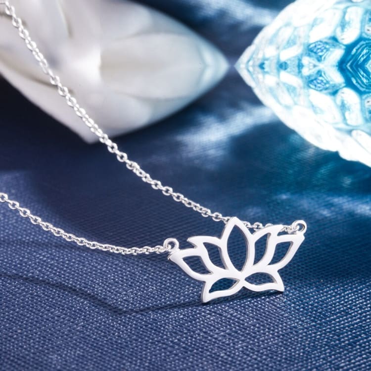 Fashion 100%925 Sterling Silver Choker Necklaces Butterfly lotus pendant Necklaces Woman solid silver jewelry gift