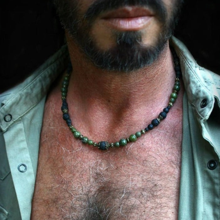 Collier Homme en pierres naturelles Forêt Image