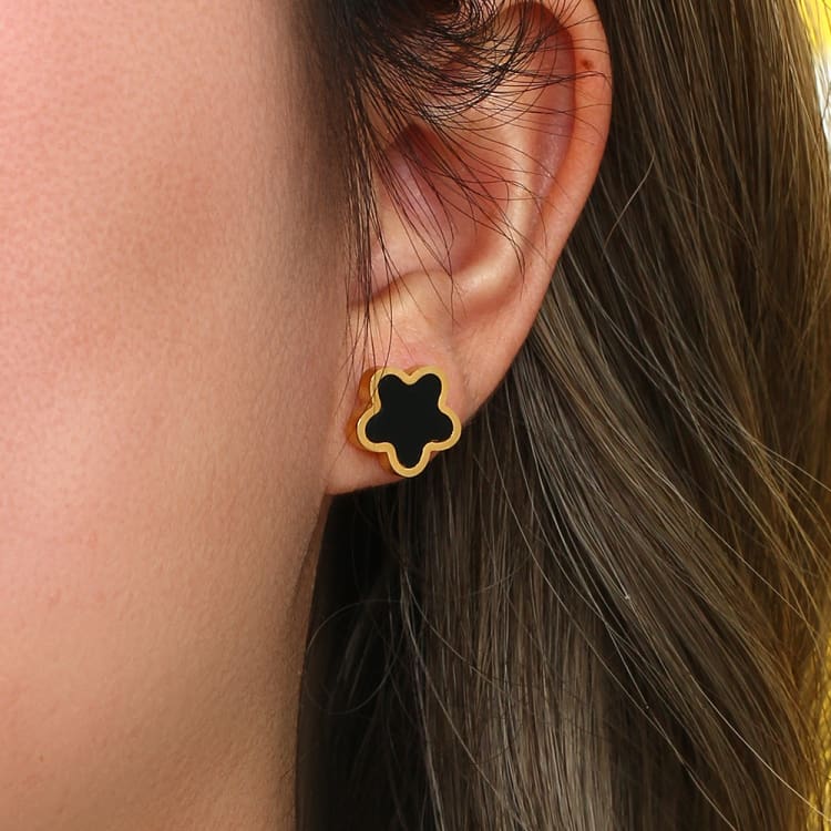 Collier pendentif trèfle à quatre feuille