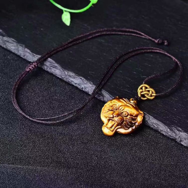 Collier Tressé Avec Pendentif Tigre En Oeil De Tigre - Collier