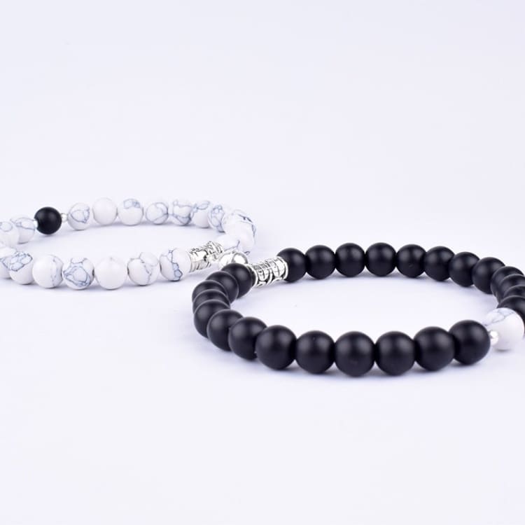 Duo de bracelets pour couples en Howlite et pierre de lave