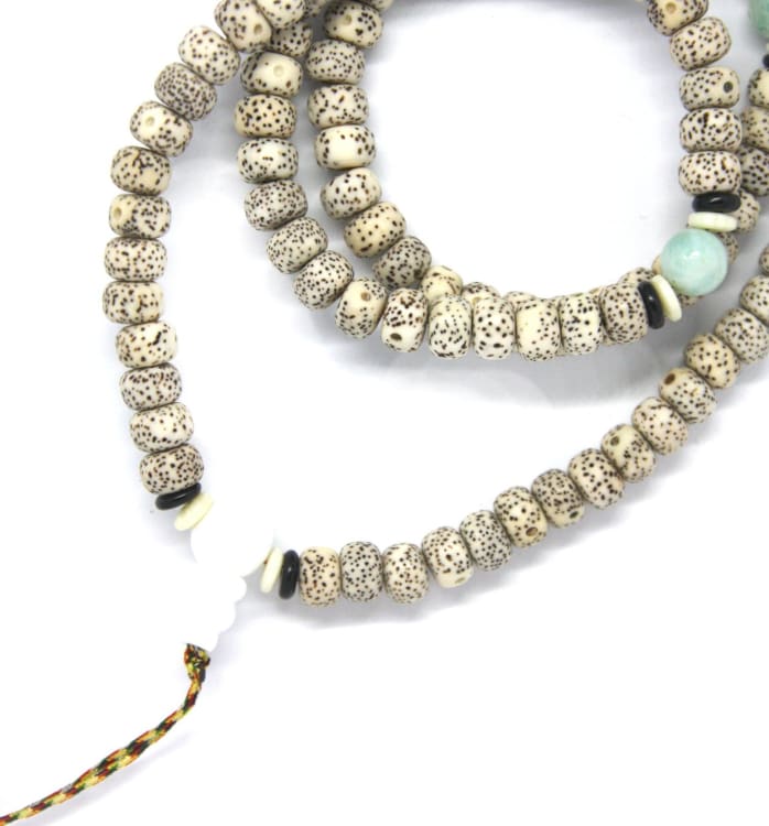 Mala en Graines de Pipal et Amazonite - bracelet