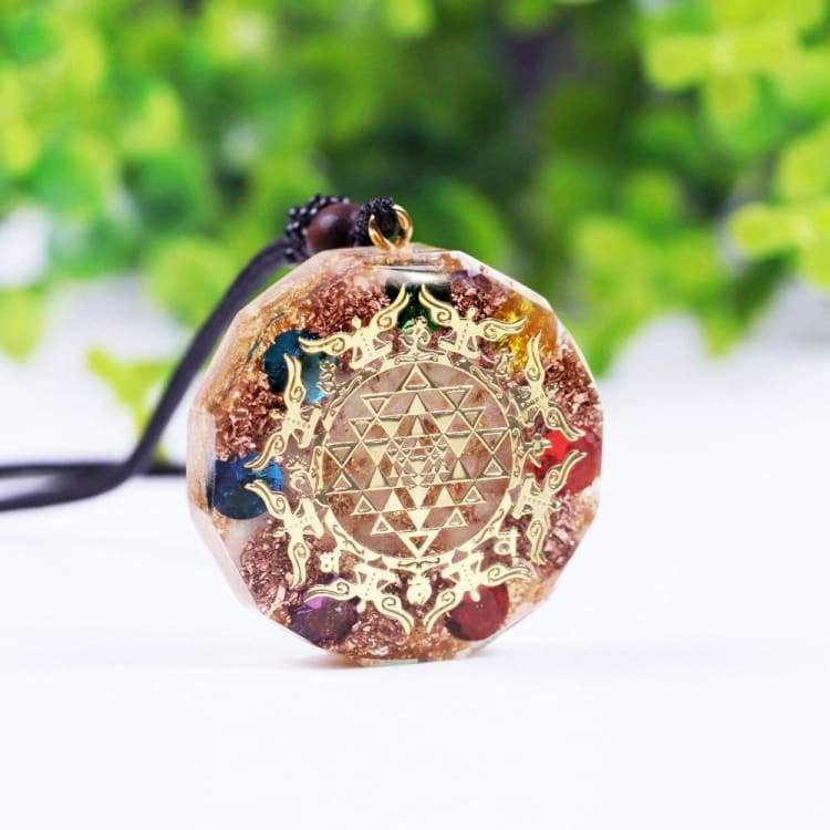 Pendentif en Orgonite - Sri Yantra - Collier