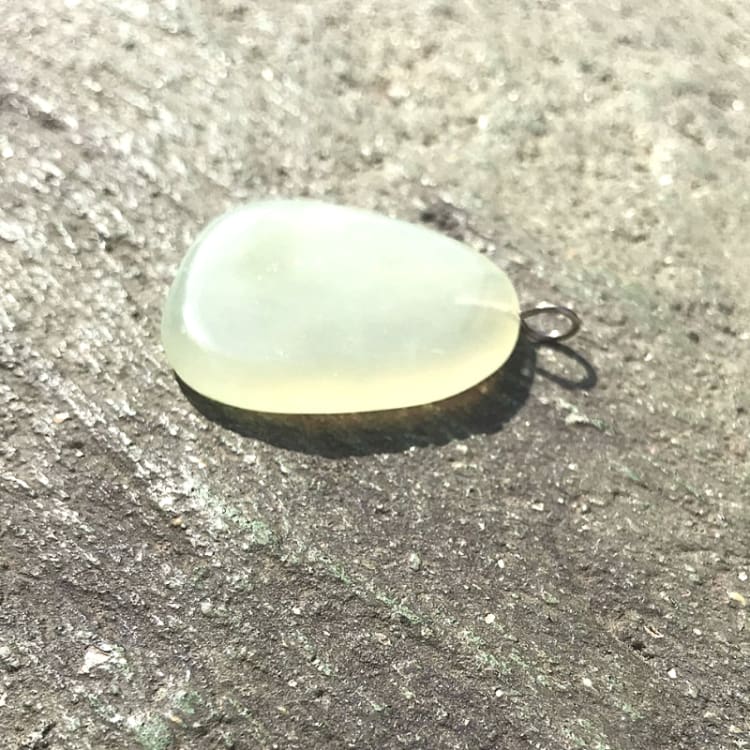 Pendentif Pierre Plate en Jade de Chine - pendentif