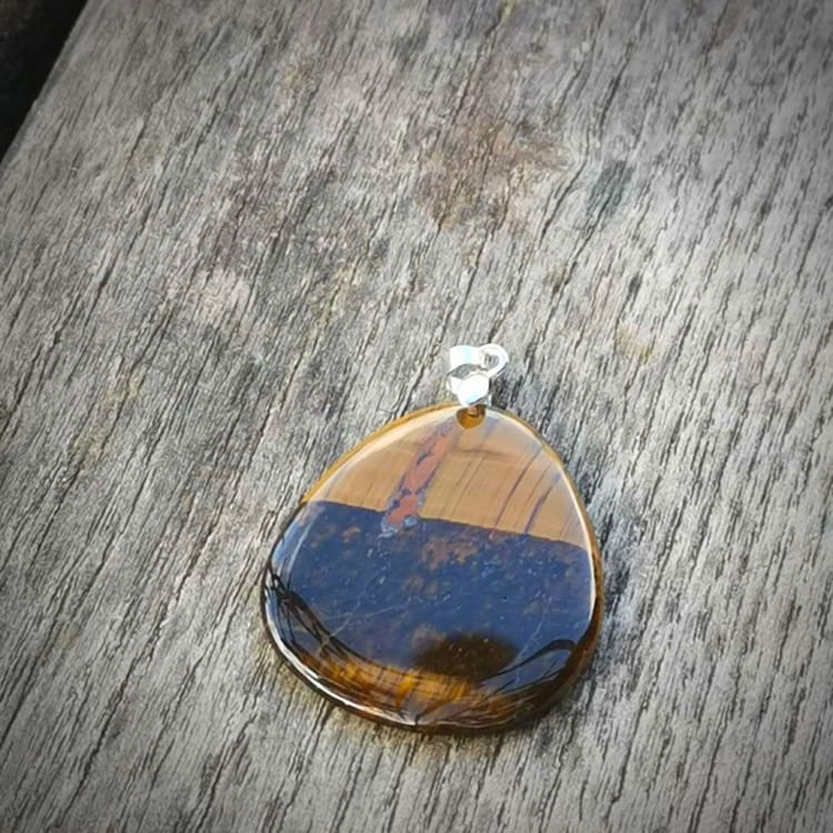 Pendentif Pierre Plate en il de Tigre - pendentif