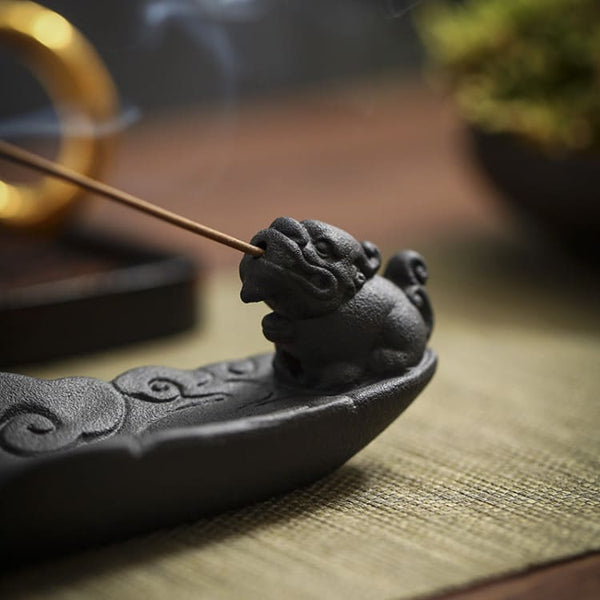 Porte encens effet nuages avec statue dragon chinois – Le Temple Yogi