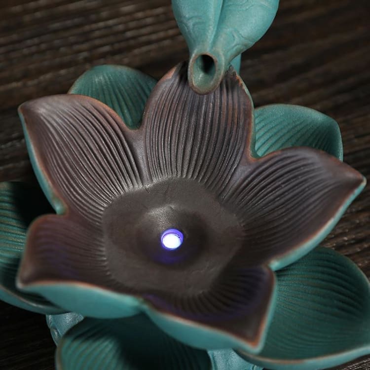 Porte encens lumineux ’ La beauté du Lotus ’