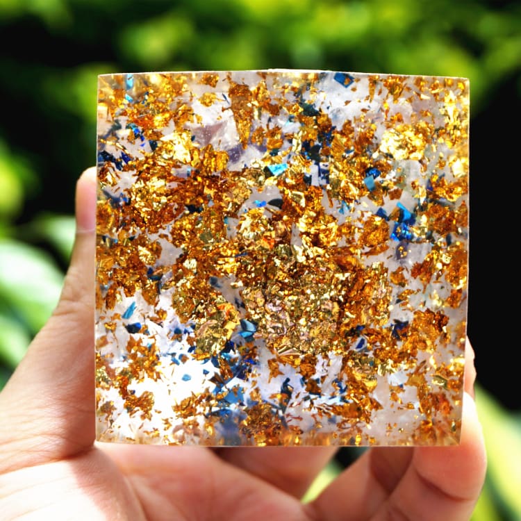 Pyramide du Zodiac en Orgonite symbole du Cancer - Décorations