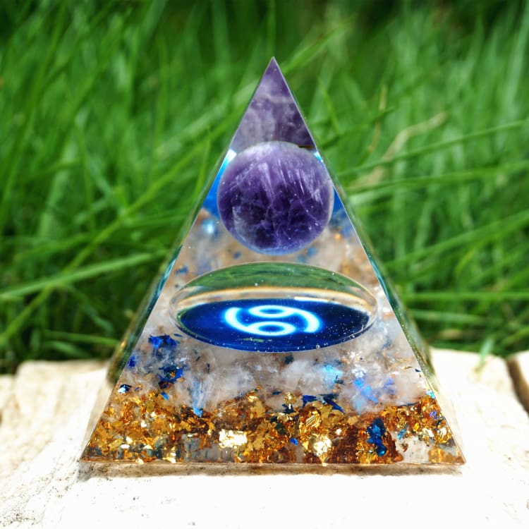 Pyramide du Zodiac en Orgonite symbole du Cancer - Décorations