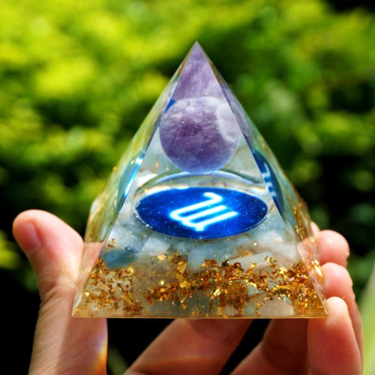 Pyramide du Zodiac en Orgonite symbole du Scorpion - Décorations