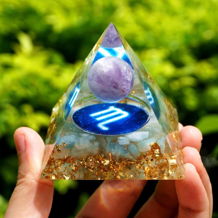 Pyramide du Zodiac en Orgonite symbole du Scorpion - Décorations