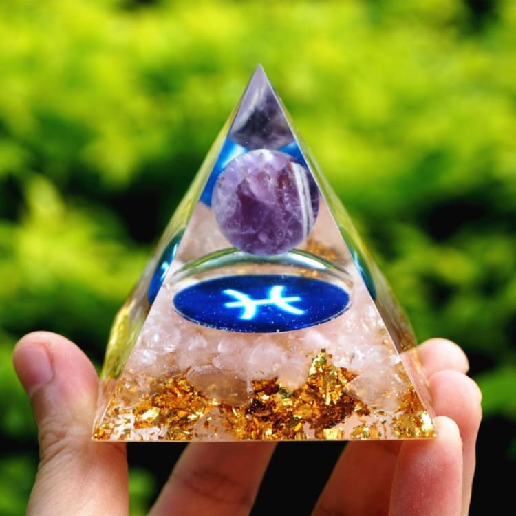 Pyramide du Zodiac en Orgonite symbole du Poisson - Décorations