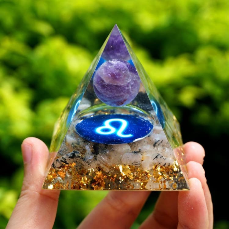 Pyramide du Zodiac en Orgonite de 10cm symbole du Lion - Décorations