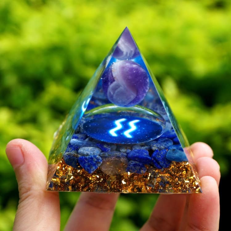Pyramide du Zodiac en Orgonite symbole du Verseau - Décorations