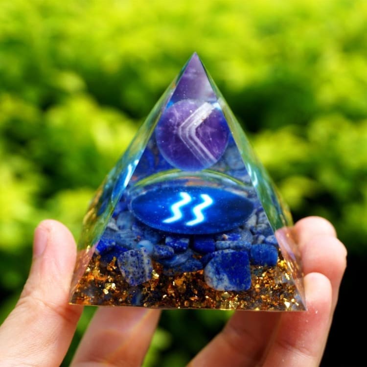 Pyramide du Zodiac en Orgonite symbole du Verseau - Décorations