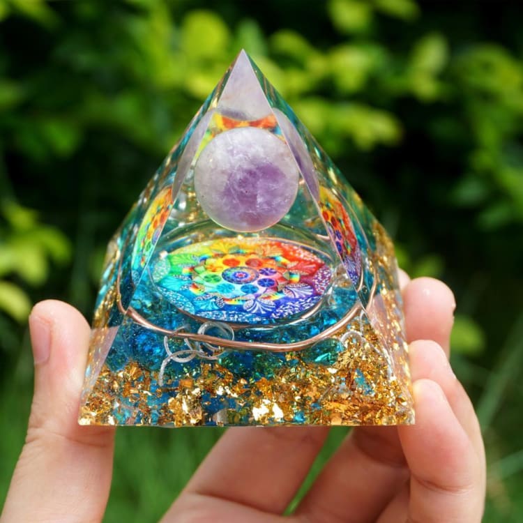 Pyramide en Orgonite et Célestine de 10cm - Décorations