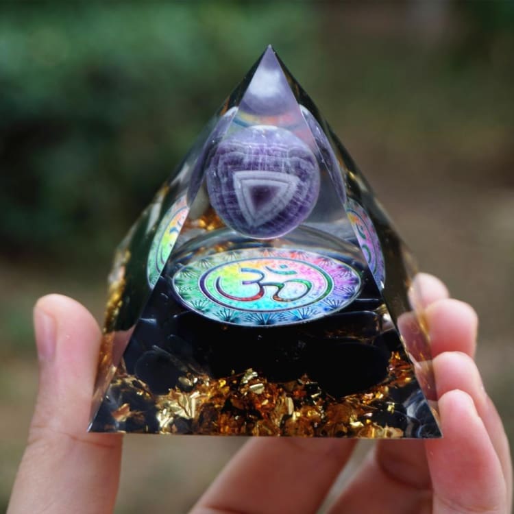 Pyramide en Orgonite et Obsidienne de 10cm - Décorations