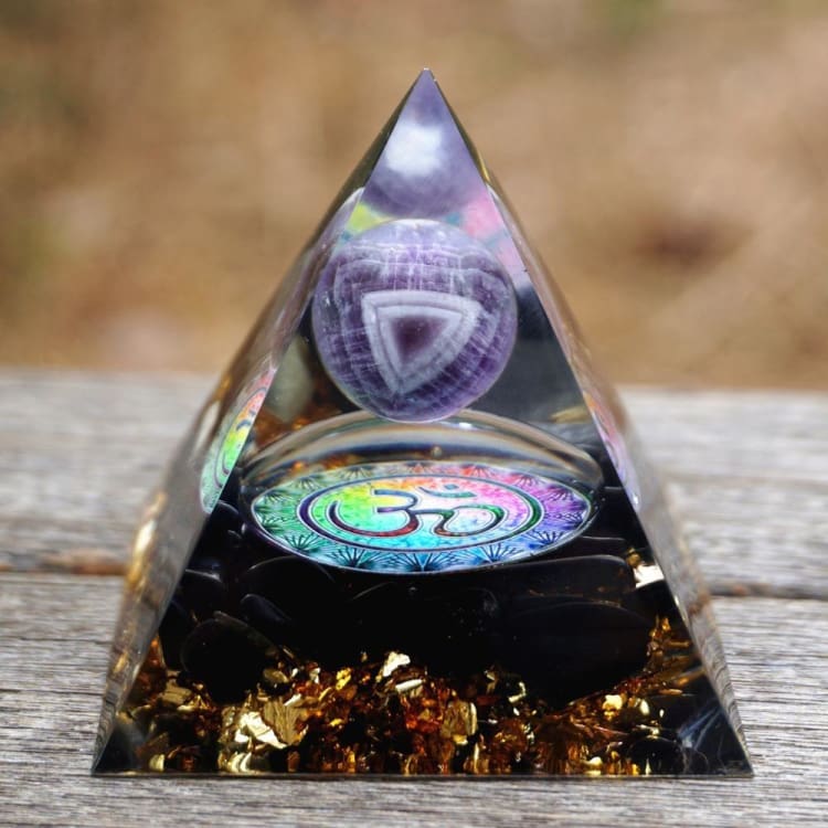 Pyramide en Orgonite et Obsidienne de 10cm - Décorations