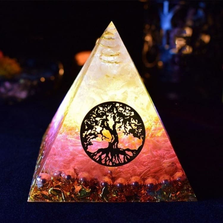 Pyramide Orgonite ’Amour et Joie du coeur’ - Décorations