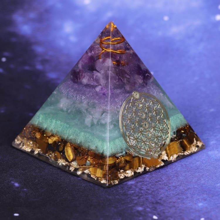 Pyramide Orgonite Energie et Sérénité - decoration