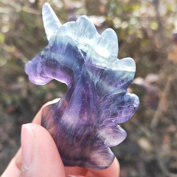 statuette de licorne en cristal de fluorite - decoration