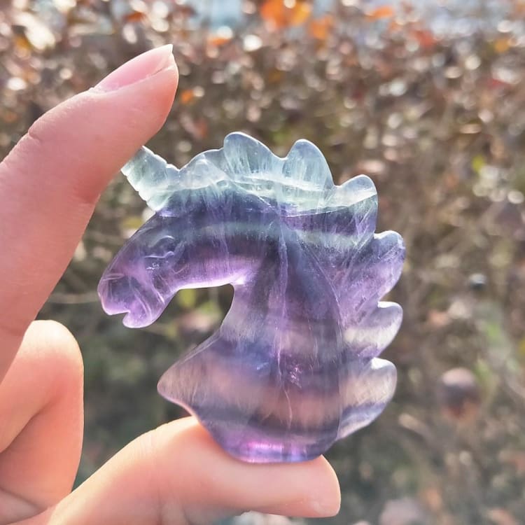 statuette de licorne en cristal de fluorite - decoration