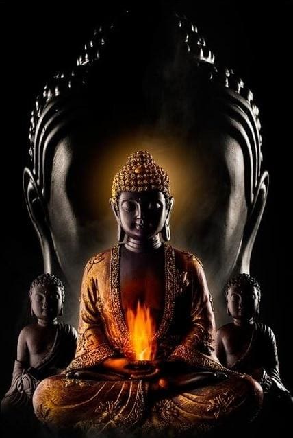 Tableau Bouddha en méditation, vue rapprochée de la flamme